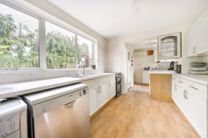 Kitchen- click for photo gallery